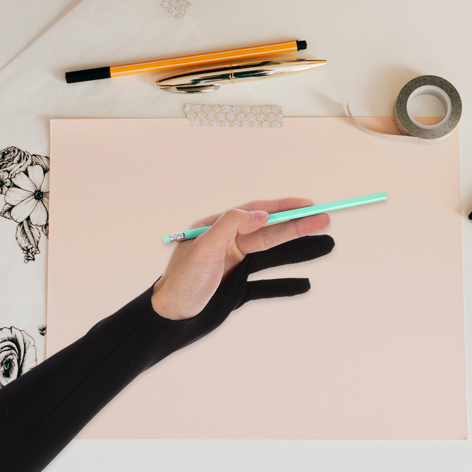 Перчатка для художников с двум – обзор и цена Drawing Glove Artist